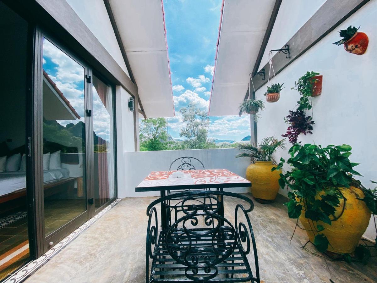 วิกตอรี โร้ด วิลลา Villa ฟ็องญา ภายนอก รูปภาพ